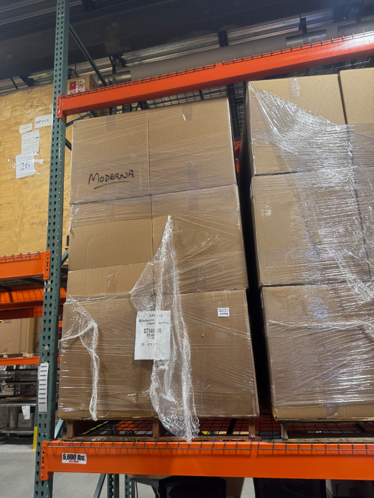 Image of Fisherbrand Unused Vinyl Lab Stools - Quantity 6